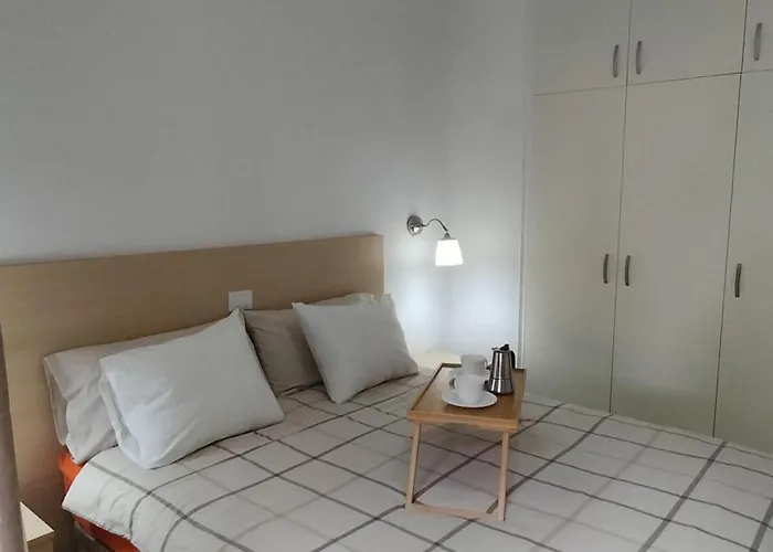 Buena Pace - Lovely In Κοραλέχο